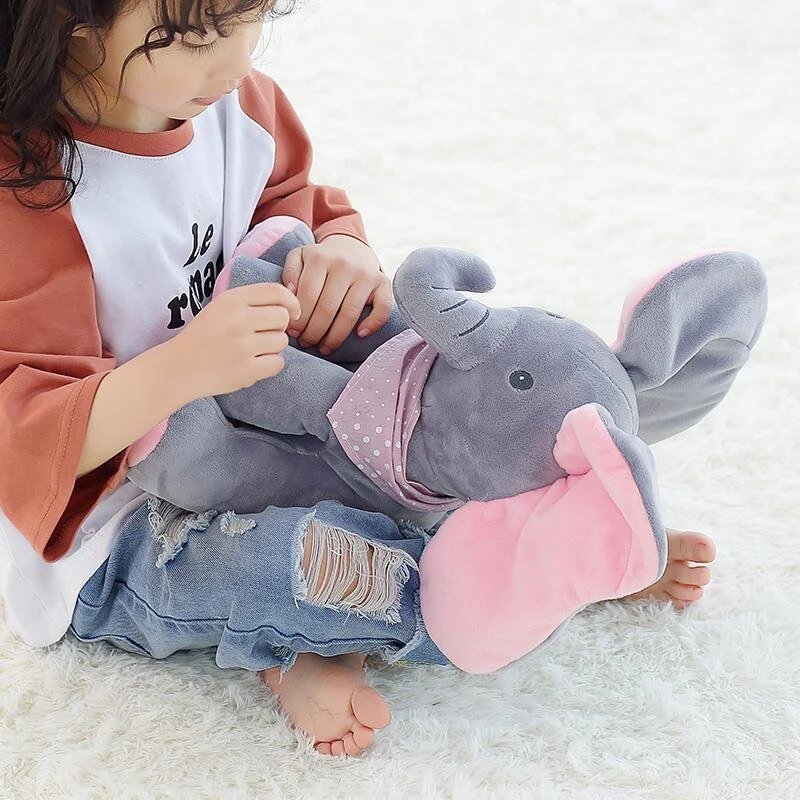 Dumbo โ The singing elephant! ๐ถ๐